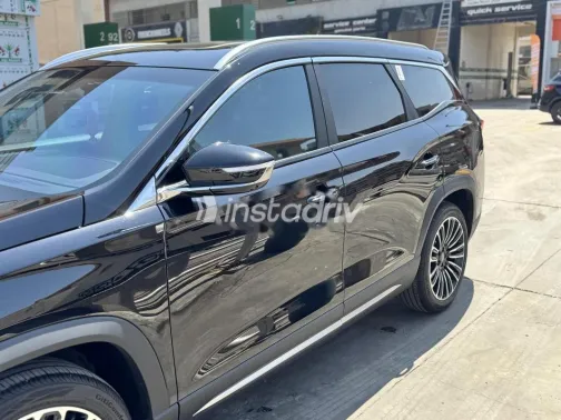 جيتور اكس 90 بلس 2026 أبيض مستعملة للبيع - 10