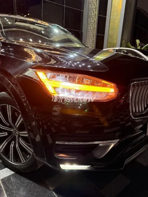فولفو XC90 2020 أسود مستعملة للبيع - 3