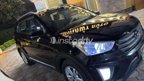 هيونداي كريتا 2017 أسود مستعملة للبيع - 1