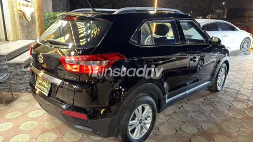 هيونداي كريتا 2017 أسود مستعملة للبيع - 10