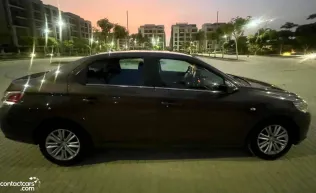 بيجو 301 2017 أبيض مستعملة للبيع