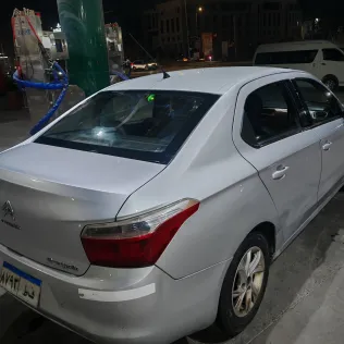 سيتروين سي اليزيه 2016 أبيض مستعملة للبيع