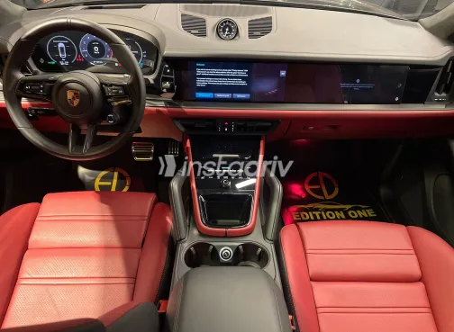 Porsche Cayenne 2025 White Used for Sale - 1