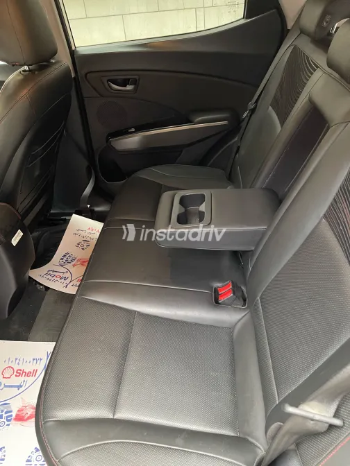 سانج يونج تيفولى 2020 أبيض مستعملة للبيع - 6