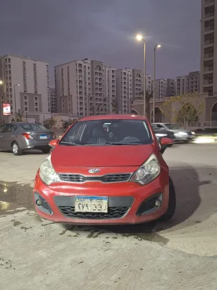 Kia Rio 2013 White Used for Sale