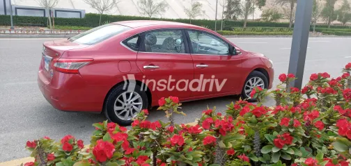 نيسان سنترا 2020 أبيض مستعملة للبيع - 4