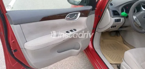 نيسان سنترا 2020 أبيض مستعملة للبيع - 5