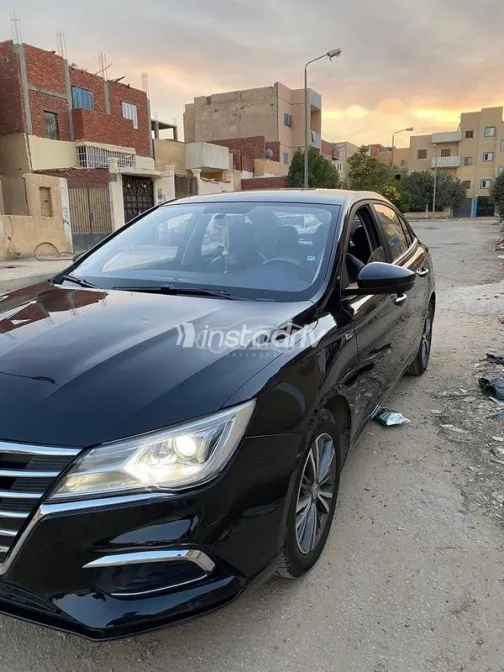 ام جى 5 2024 أبيض مستعملة للبيع - 1