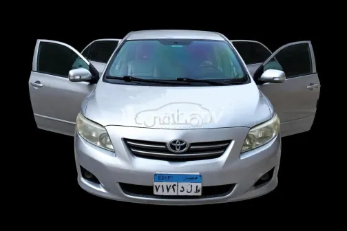 Toyota Corolla 2009 Silver Used for Sale - 1