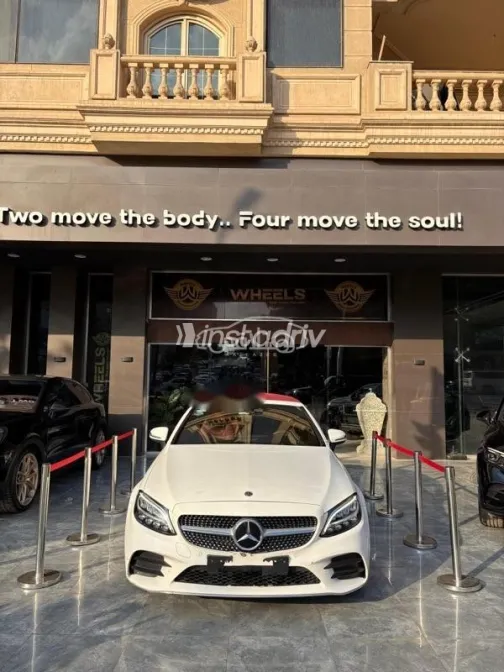 Mercedes C 180 2019 White Used for Sale - 3