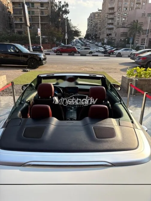 Mercedes C 180 2019 White Used for Sale - 10