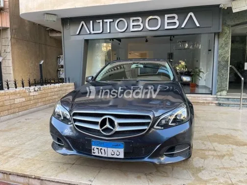 Mercedes E 180 2016 Gray Used for Sale - 1