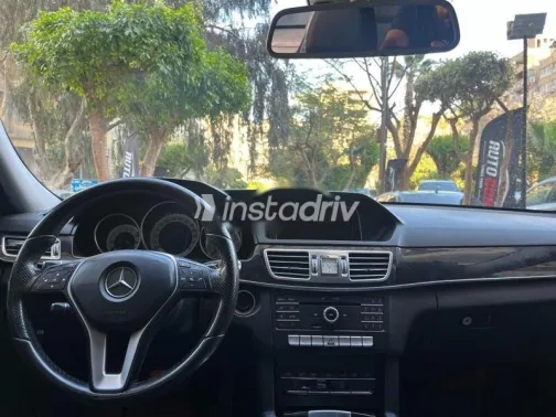 Mercedes E 180 2016 Gray Used for Sale - 6