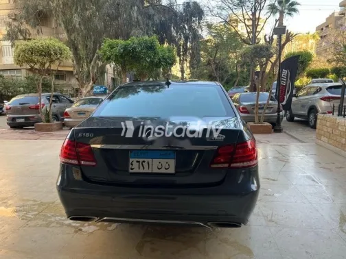 Mercedes E 180 2016 Gray Used for Sale - 7