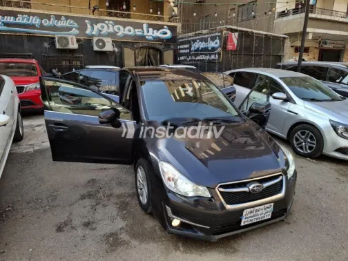 Subaru Impreza 2015 Gray Used for Sale - 2