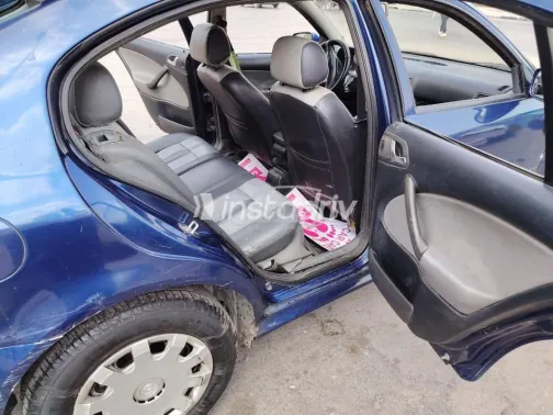 سكودا اوكتافيا A4 2009 أزرق غامق مستعملة للبيع - 4