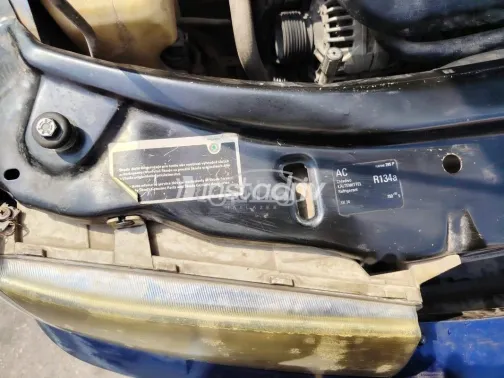 سكودا اوكتافيا A4 2009 أزرق غامق مستعملة للبيع - 5