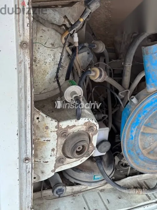 مازدا 929 1978 أبيض مستعملة للبيع - 6