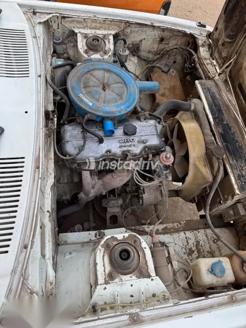 مازدا 929 1978 أبيض مستعملة للبيع - 7