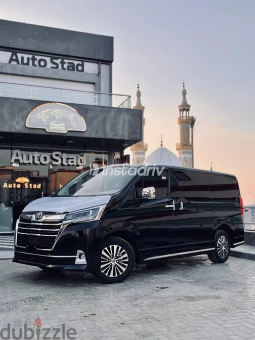 تويوتا جرانفيا 2026 أسود جديدة للبيع - 1