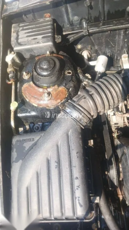 دايو لانوس 2002 أسود مستعملة للبيع - 1