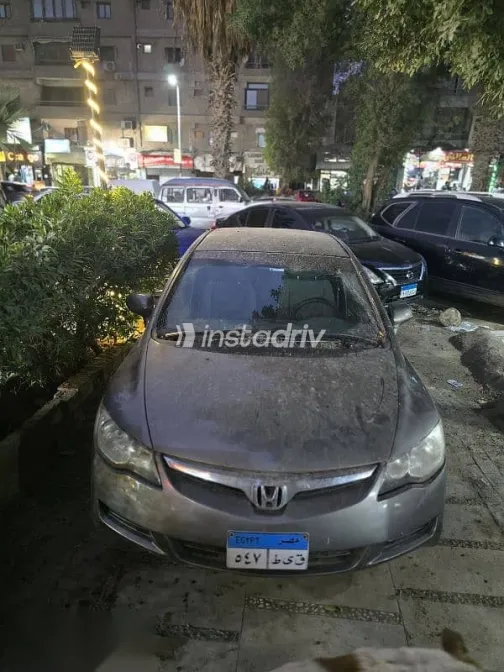 هوندا سيفك 2008 ذهبي مستعملة للبيع - 1