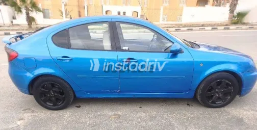 بروتون جين 2 2010 أزرق غامق مستعملة للبيع - 3