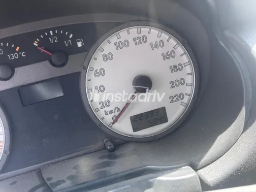 فولكس فاغن باراتى 2004 ذهبي مستعملة للبيع - 4