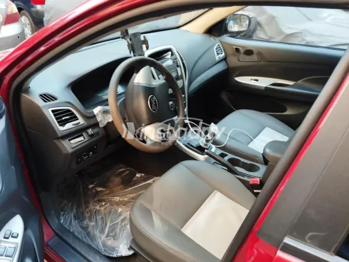 بى واى دى‬ F3 2022 أبيض مستعملة للبيع - 3