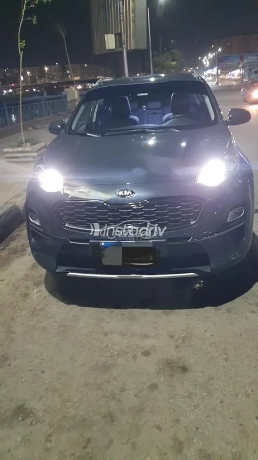 Kia Sportage 2022 White Used for Sale - 1