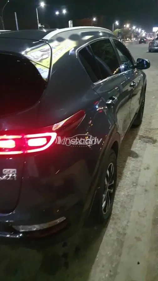 Kia Sportage 2022 White Used for Sale - 3