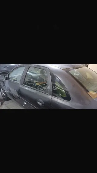 اوبل كورسا 2005 أسود مستعملة للبيع