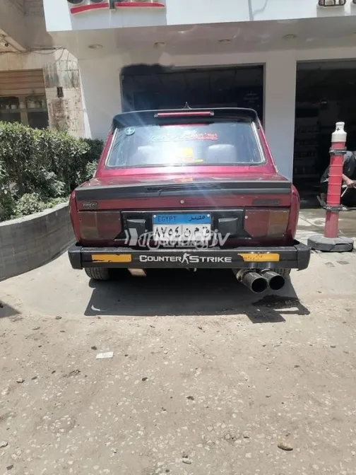 فيات 128 1985 أحمر مستعملة للبيع - 5