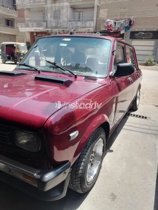 فيات 128 1985 أحمر مستعملة للبيع - 8