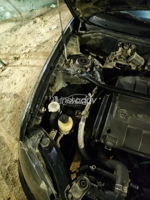 بروتون جين 2 2015 أسود مستعملة للبيع - 2