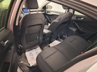 Ford Focus 2021 White Used for Sale