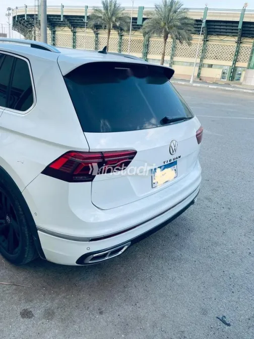 Volkswagen Tiguan 2023 White Used for Sale - 1