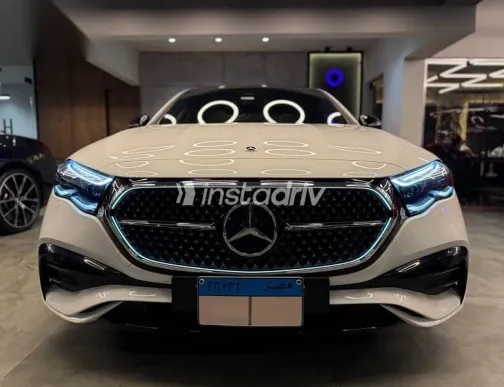 مرسيدس E 200 2024 أبيض مستعملة للبيع - 3
