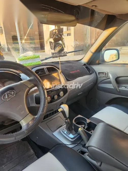 اسبيرانزا تيجو 2009 أزرق غامق مستعملة للبيع - 6