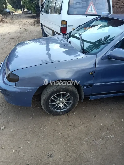 هيونداي إلنترا 1994 أبيض مستعملة للبيع - 7