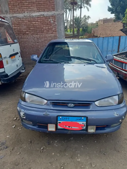 هيونداي إلنترا 1994 أبيض مستعملة للبيع - 8