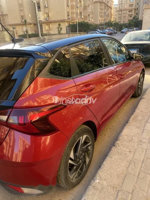 هيونداي I20 2021 أبيض مستعملة للبيع - 7