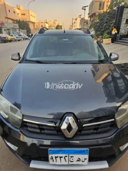 Renault Sandero Step Way 2019 White Used for Sale - 1