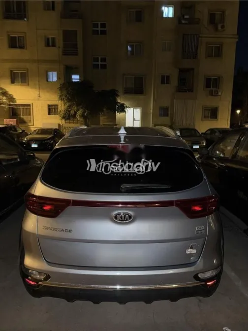 Kia Sportage 2021 Gray Used for Sale - 4