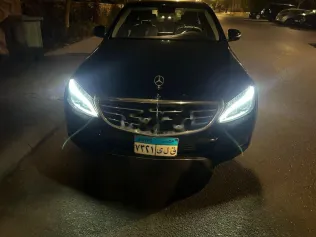 Mercedes C 180 2018 White Used for Sale