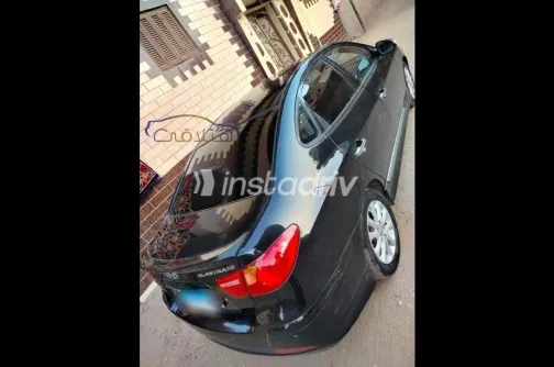 هيونداي إلنترا اتش دى 2018 أبيض مستعملة للبيع - 4