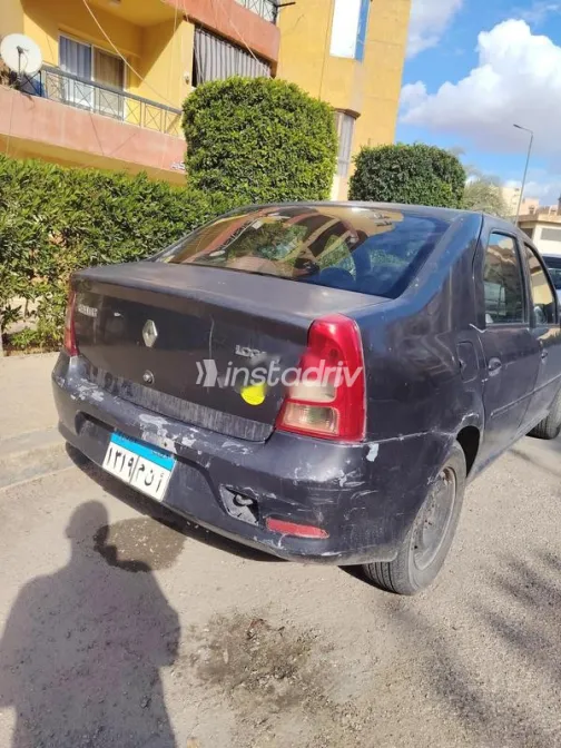 Renault Logan 2010 Black Used for Sale - 4