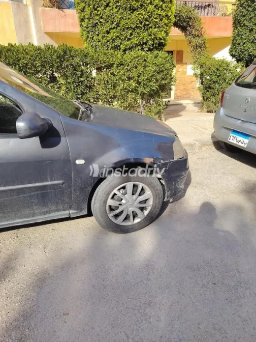 Renault Logan 2010 Black Used for Sale - 6