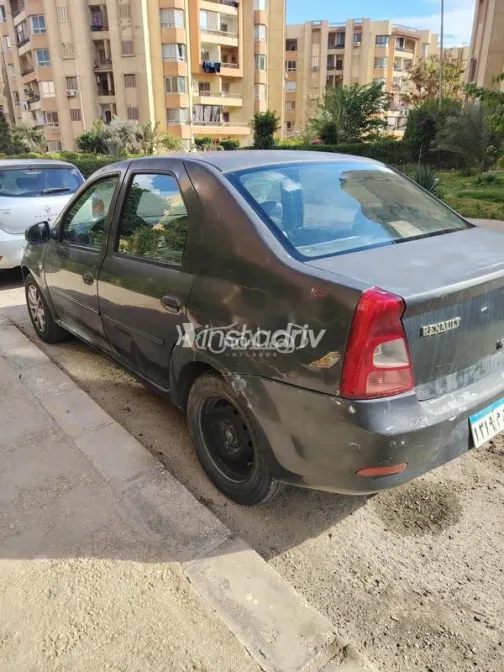 Renault Logan 2010 Black Used for Sale - 8