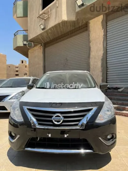 نيسان صنى 2026 أسود جديدة للبيع - 1